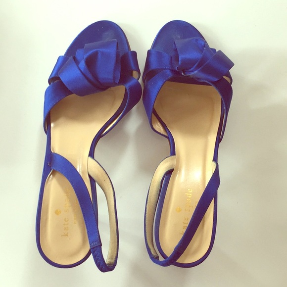 cobalt blue kitten heels